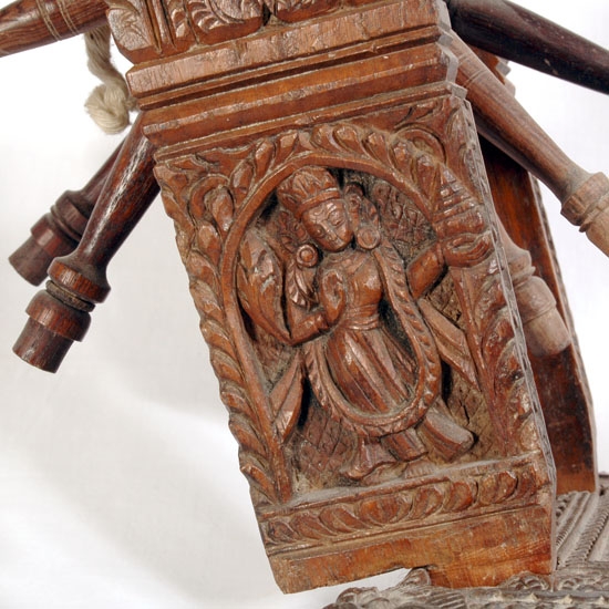 SPINNING WHEEL  NEPAL 18 cent.